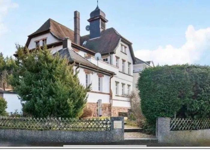 Cloud 9 , Apartment Mit Garage Und Garten In Naehe Der Uniklinik, Bosch, Ina Schaeffler